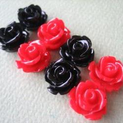 8PCS - Mini Rose Flower Cabochons - 10mm - Resin - Red and Black - Cabochons by ZARDENIA